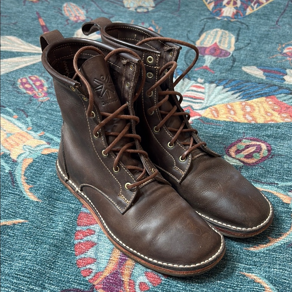 HTF Davinci Handmade barefoot Brown Leather Lace-Up Boots 7